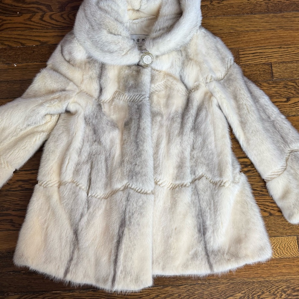 White ivory cream mink fur coat jacket - Picture 8 of 16